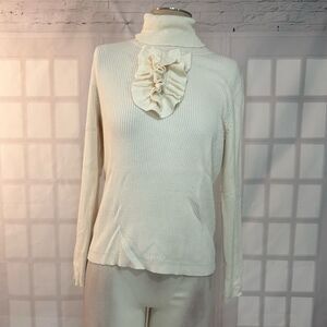 🔥🔥5 for $25🔥🔥 Talbots long Sleeve Cream Turtleneck with Ruffles Size M